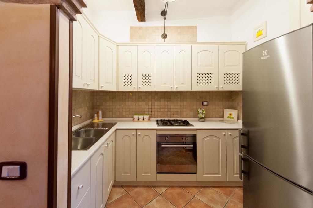 פונדי Bed And Breakfast Mblo מראה חיצוני תמונה