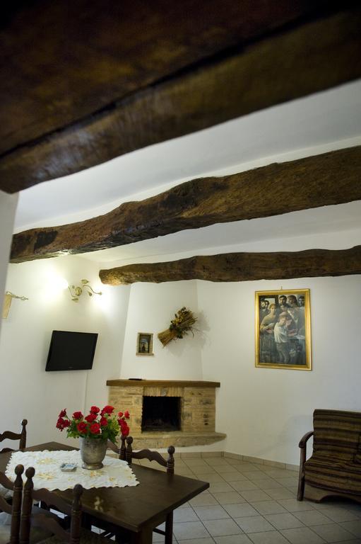 פונדי Bed And Breakfast Mblo מראה חיצוני תמונה