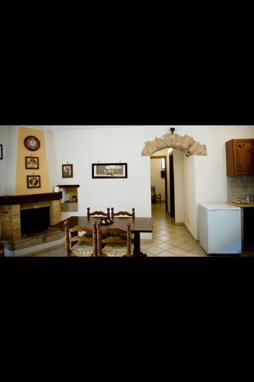 פונדי Bed And Breakfast Mblo מראה חיצוני תמונה